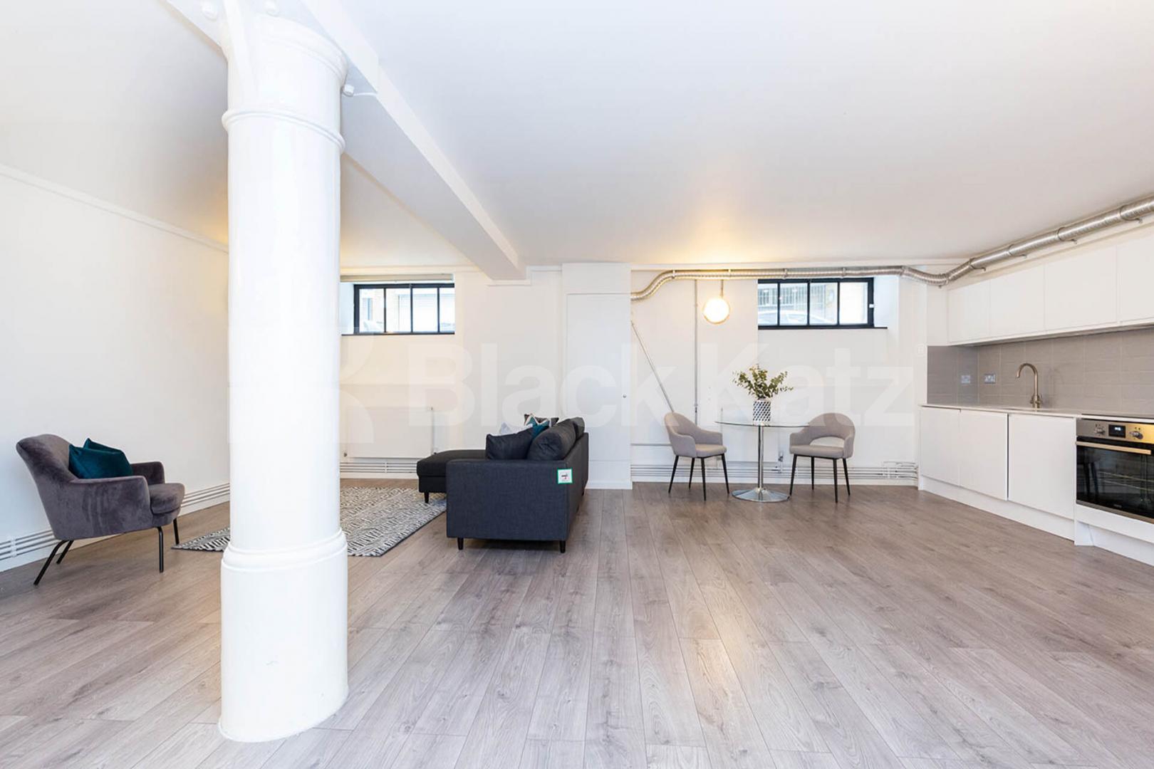 A large and spacious open plan studio within a warehouse convertion Springfield House lofts - Tyssen Street, Dalston / Haggerston